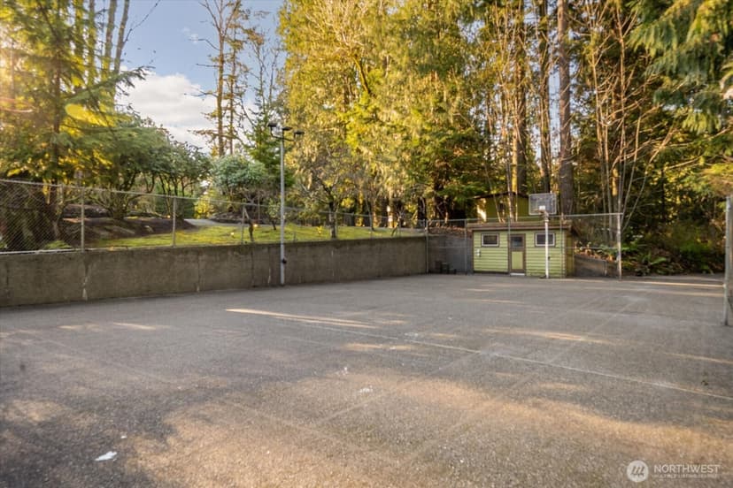 Property photo for 18400 228th Avenue NE, Woodinville photo 38