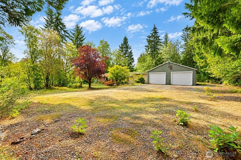 Property photo for 2272 Long Lake Road SE, Port Orchard photo 34