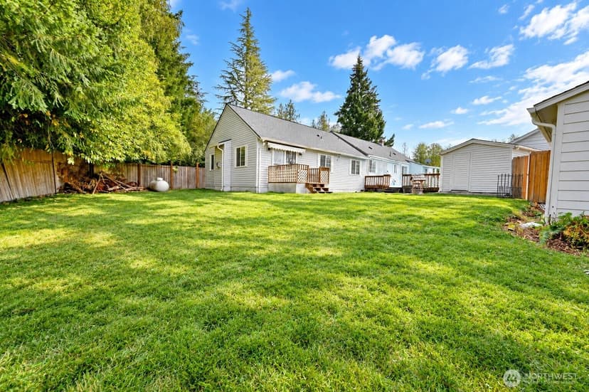Property photo for 2272 Long Lake Road SE, Port Orchard photo 27