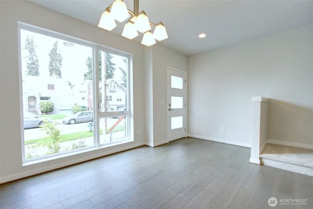 Property photo for 6542 32nd Avenue NE #B, Seattle photo 5