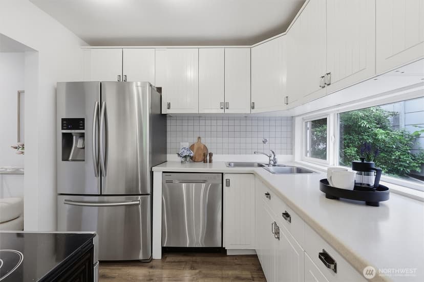 Property photo for 1601 E Columbia Street #104, Seattle photo 14