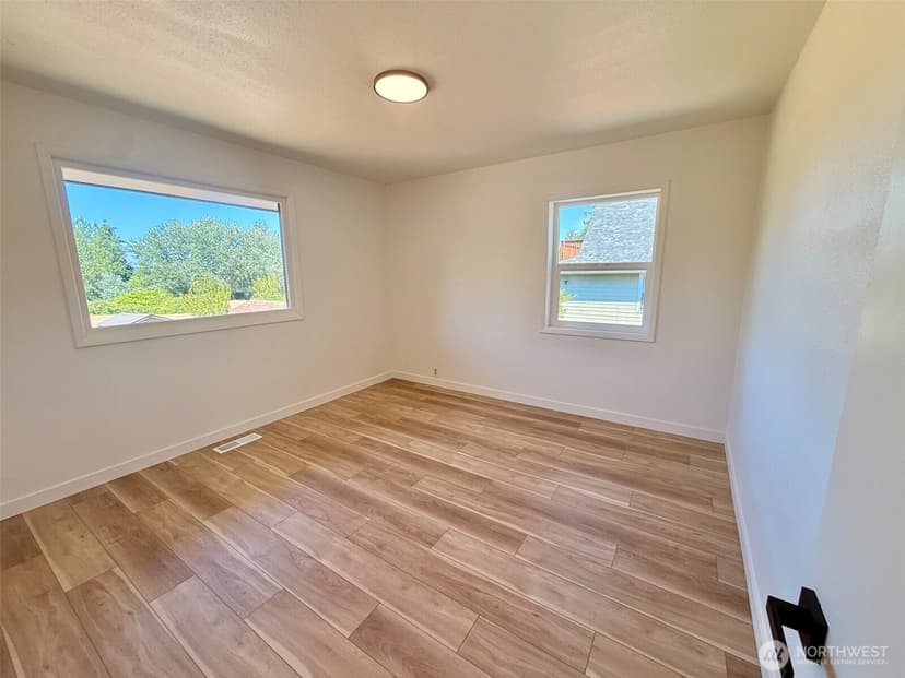Property photo for 5611 N 48th Street, Tacoma photo 18