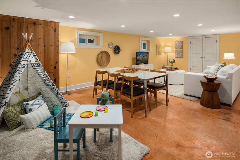 Property photo for 1718 Palm Avenue SW, Seattle photo 30