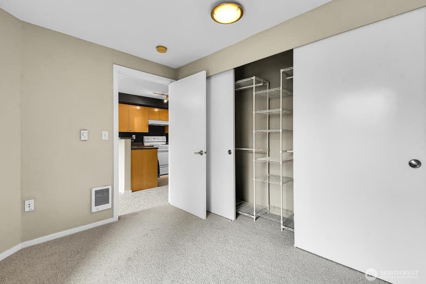 Property photo for 425 Vine Street #405, Seattle photo 24
