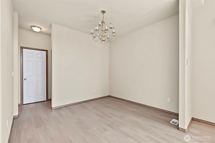 Property photo for 25711 162nd Place SE, Covington photo 13