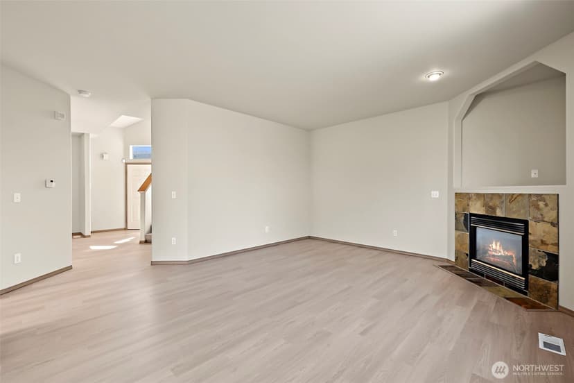 Property photo for 25711 162nd Place SE, Covington photo 12