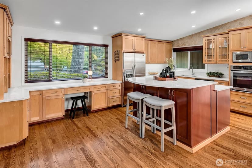 Property photo for 16728 SE 12th St, Bellevue photo 10