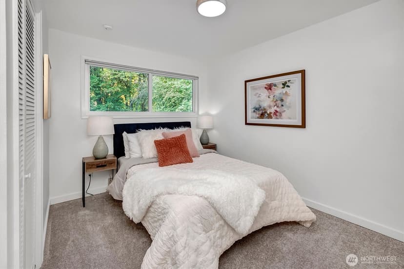 Property photo for 16728 SE 12th St, Bellevue photo 20