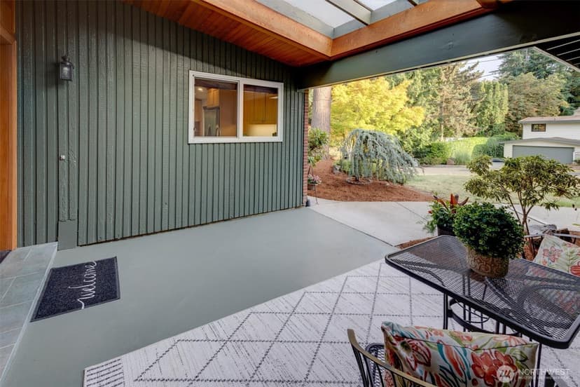 Property photo for 16728 SE 12th St, Bellevue photo 32