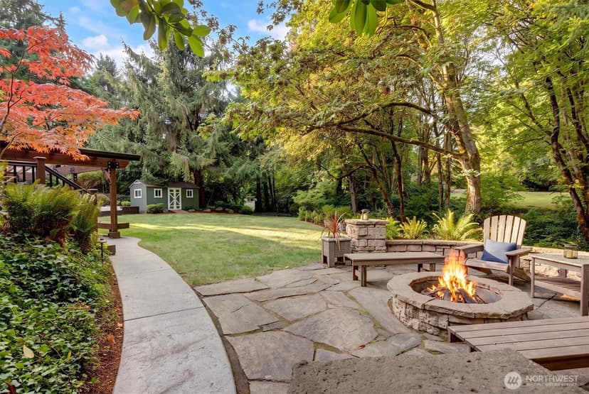 Property photo for 16728 SE 12th St, Bellevue photo 6