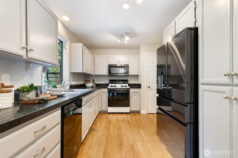 Property photo for 2636 242nd Place SE, Bothell photo 9