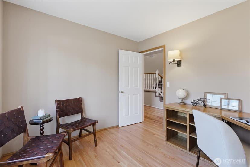 Property photo for 12109 39th Drive SE, Everett photo 17