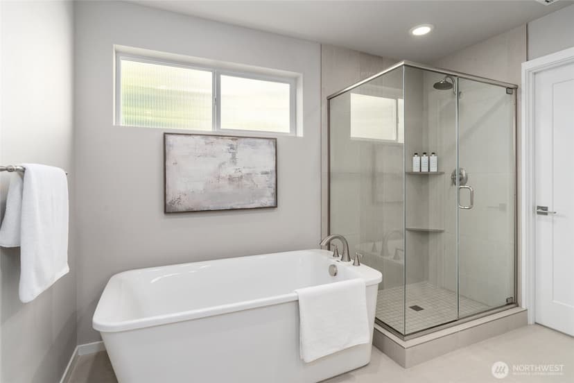 Property photo for 13530 NE 128th Place, Kirkland photo 23