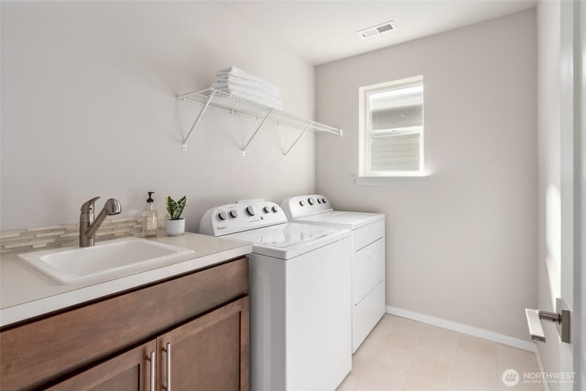 Property photo for 13530 NE 128th Place, Kirkland photo 30