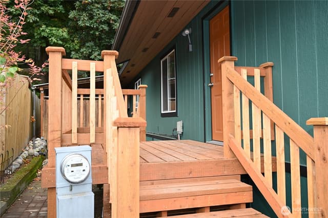 Property photo for 1438 NE Steele Creek Drive #102, Bremerton photo 2