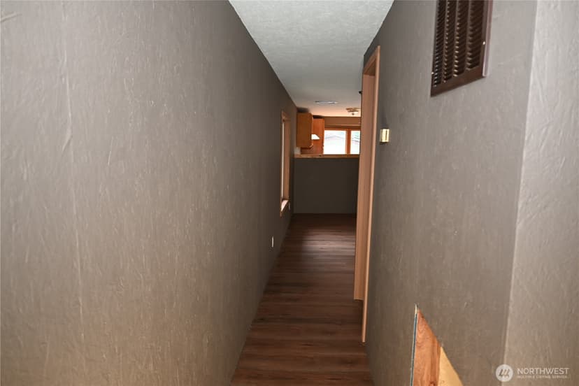 Property photo for 1438 NE Steele Creek Drive #102, Bremerton photo 23