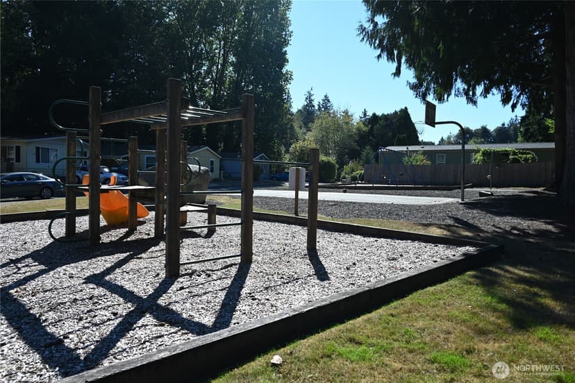 Property photo for 1438 NE Steele Creek Drive #102, Bremerton photo 33