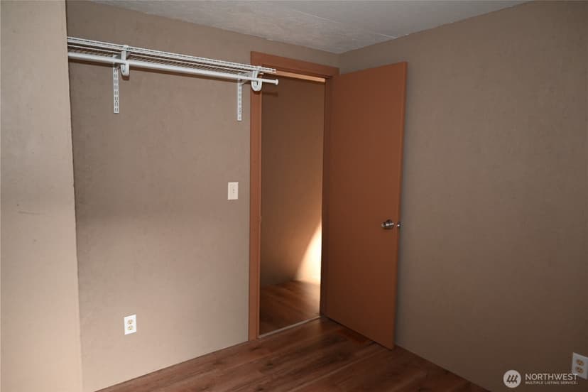 Property photo for 1438 NE Steele Creek Drive #102, Bremerton photo 17