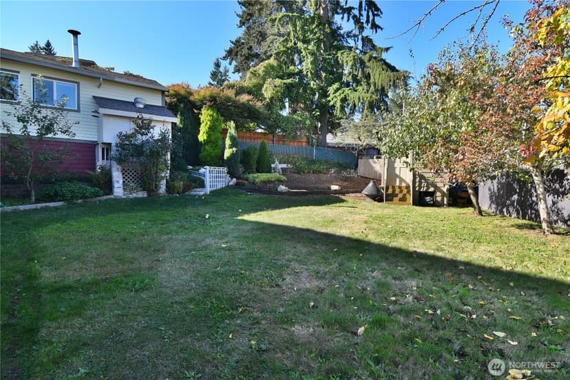 Property photo for 23116 80th Place W, Edmonds photo 31