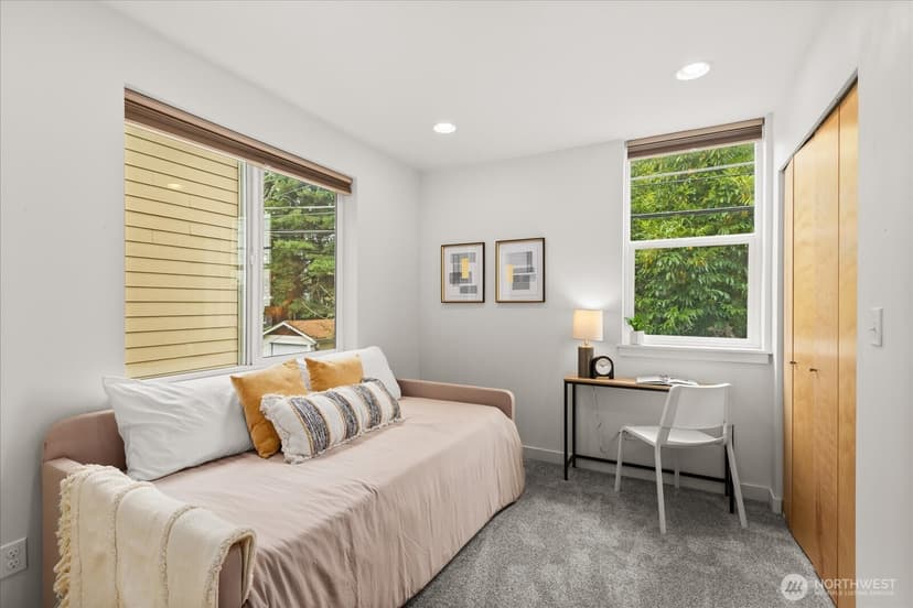 Property photo for 3423 Beacon Avenue S, Seattle photo 15