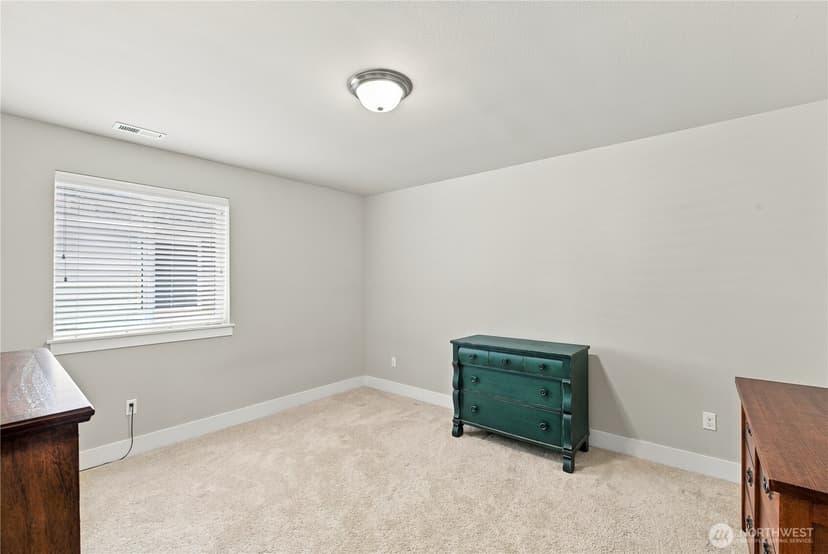Property photo for 18021 33 Drive SE, Bothell photo 27