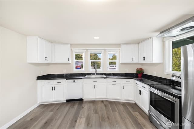 Property photo for 16405 SE Maple Valley Highway #47, Renton photo 4