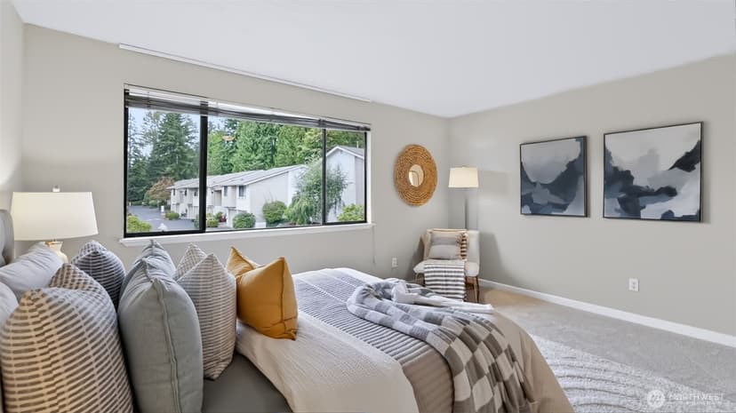 Property photo for 10403 NE 115th Place #L46, Kirkland photo 10