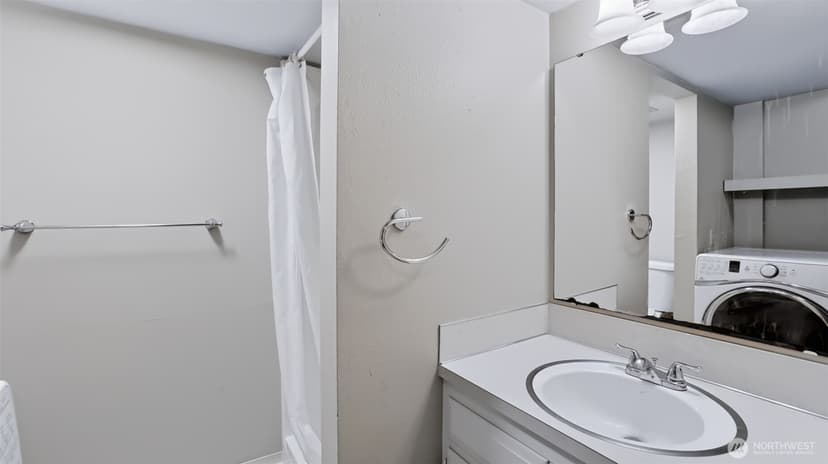Property photo for 10403 NE 115th Place #L46, Kirkland photo 16