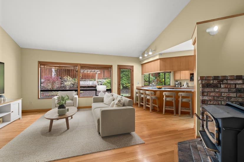 Property photo for 14715 65th Avenue SW, Edmonds photo 10
