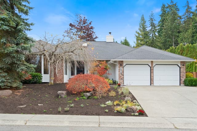 Property photo for 14715 65th Avenue SW, Edmonds photo 2