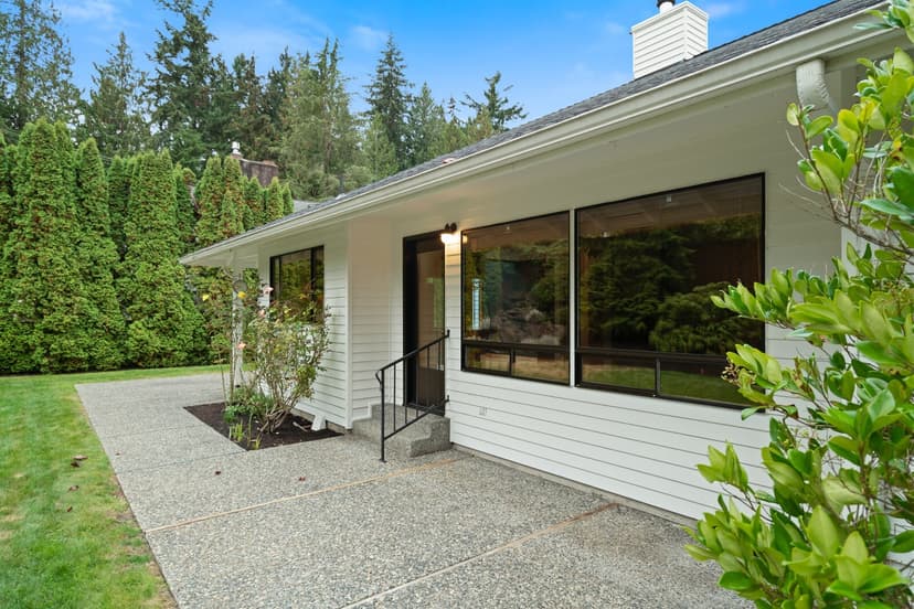 Property photo for 14715 65th Avenue SW, Edmonds photo 26