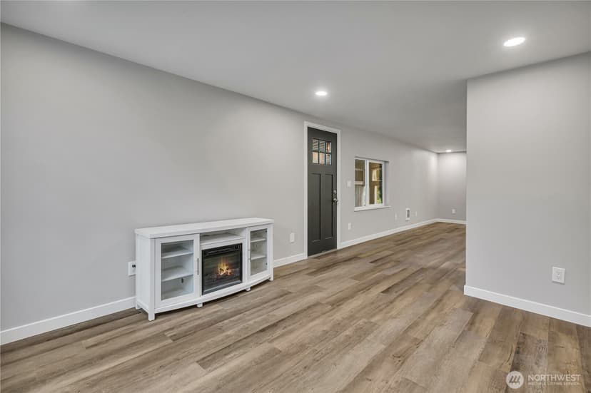 Property photo for 14322 Admiralty Way #27, Lynnwood photo 6