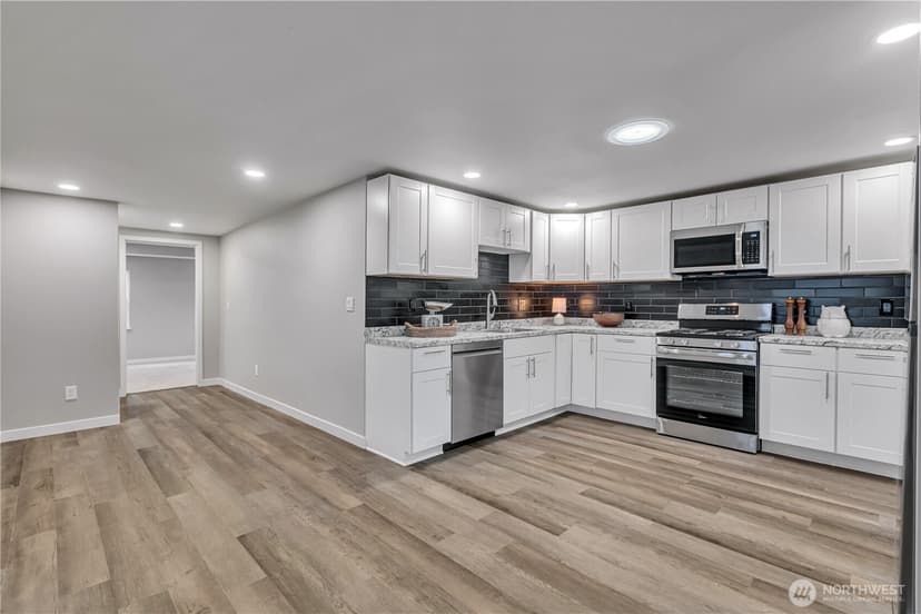 Property photo for 14322 Admiralty Way #27, Lynnwood photo 8