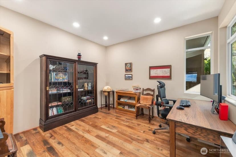 Property photo for 305 Orchard View Drive, Chelan photo 18
