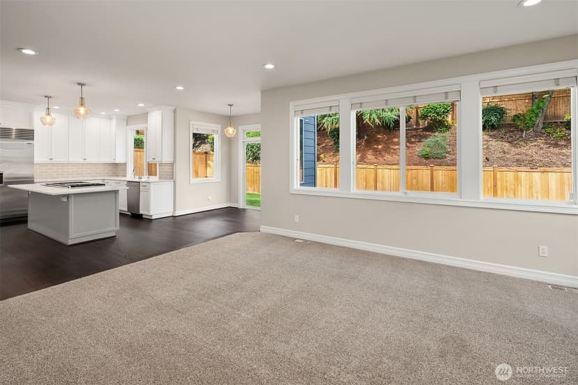 Property photo for 27534 SE 28th Place, Sammamish photo 16