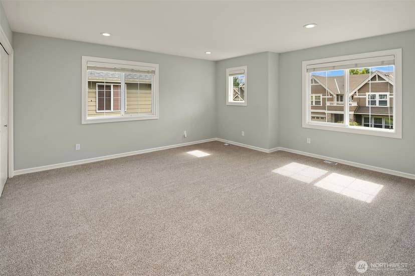 Property photo for 27534 SE 28th Place, Sammamish photo 27