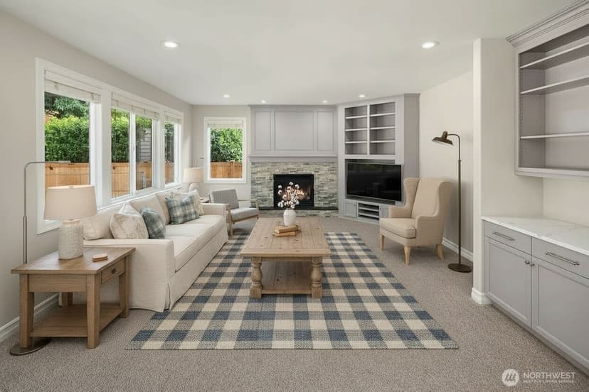 Property photo for 27534 SE 28th Place, Sammamish photo 5
