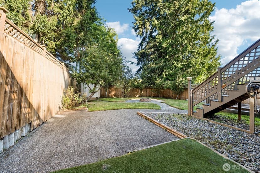 Property photo for 1632 NE Perkins Way, Shoreline photo 32