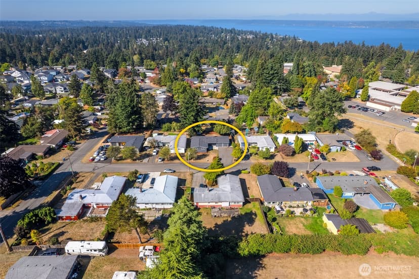 Property photo for 30025 14th Avenue S, Federal Way photo 28