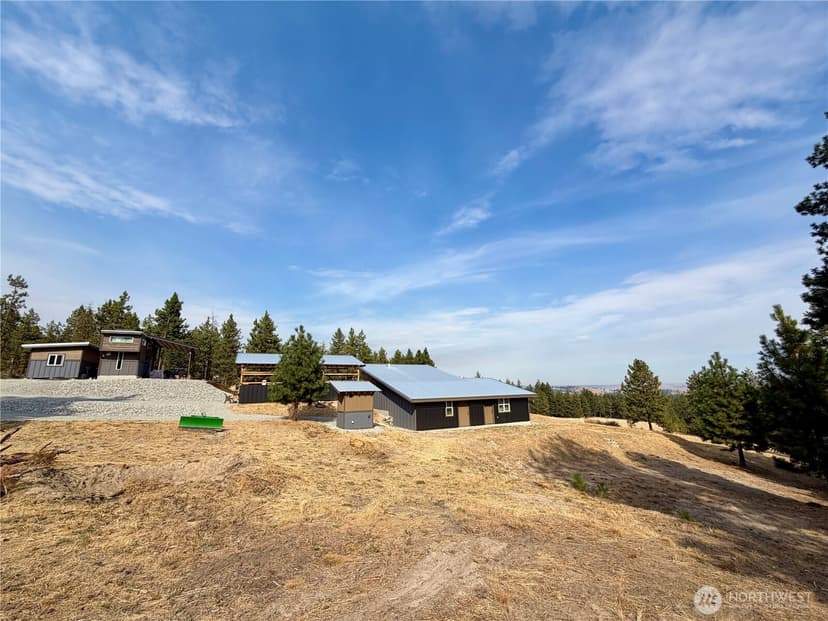 Property photo for 221 Nancy Lane, Chelan photo 22