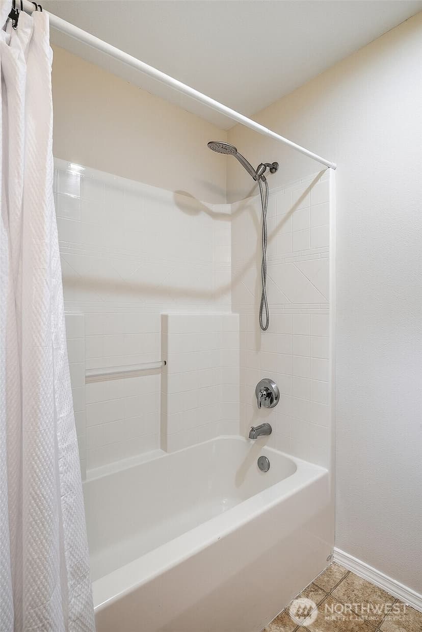 Property photo for 4811 Shattuck Place S #CC104, Renton photo 22