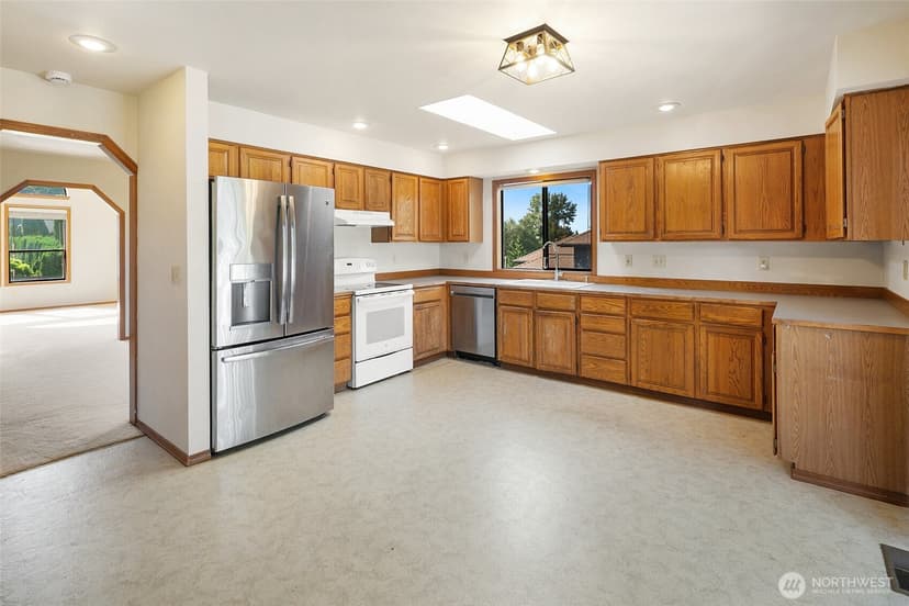 Property photo for 7217 67th Place NE, Marysville photo 16