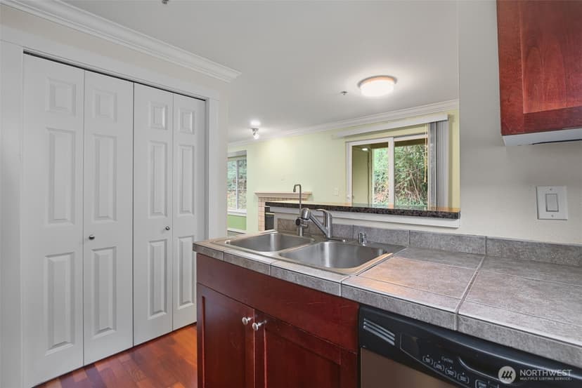 Property photo for 1843 S 286th Lane #T104, Federal Way photo 13