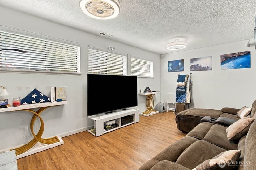 Property photo for 5364 Pineridge Drive NE, Bremerton photo 35