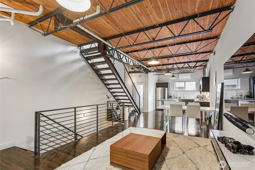 Property photo for 2377 Harbor Avenue SW, Seattle