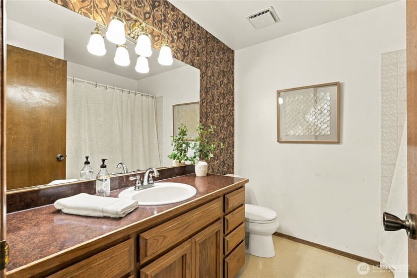 Property photo for 3010 151st Place SE, Mill Creek photo 25