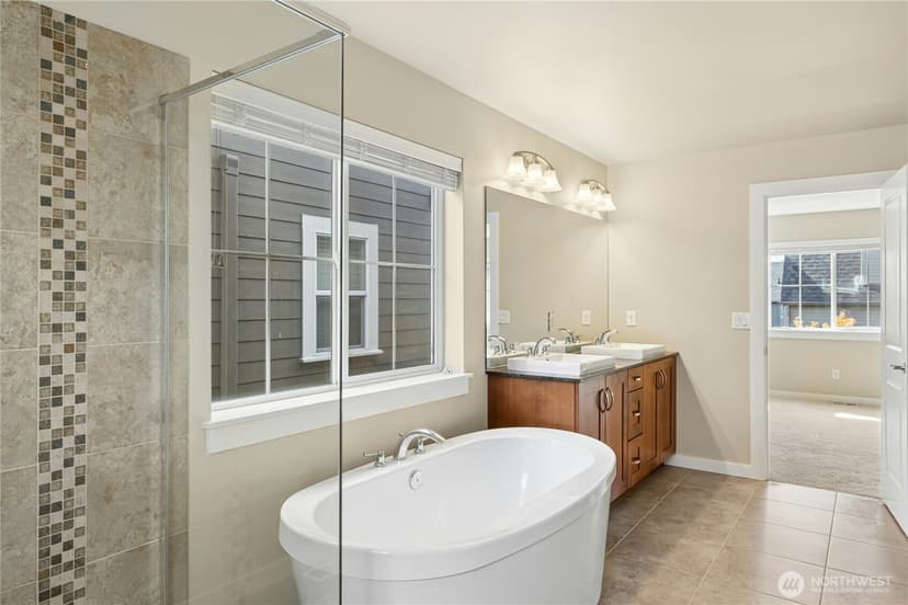 Property photo for 365 NE Denny Way, Issaquah photo 18