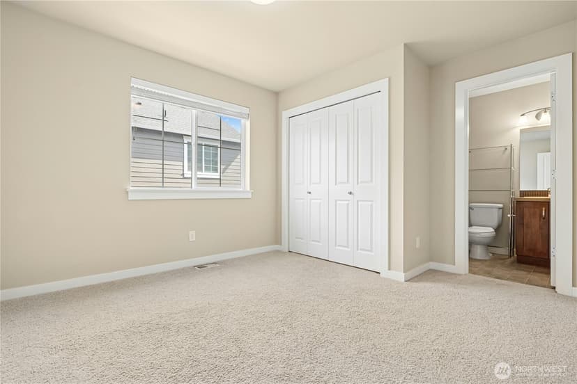 Property photo for 365 NE Denny Way, Issaquah photo 20