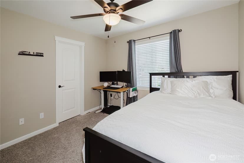 Property photo for 3820 Discovery Avenue SW, Bremerton photo 31