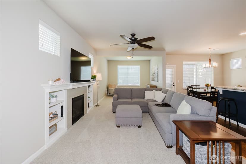 Property photo for 3820 Discovery Avenue SW, Bremerton photo 9